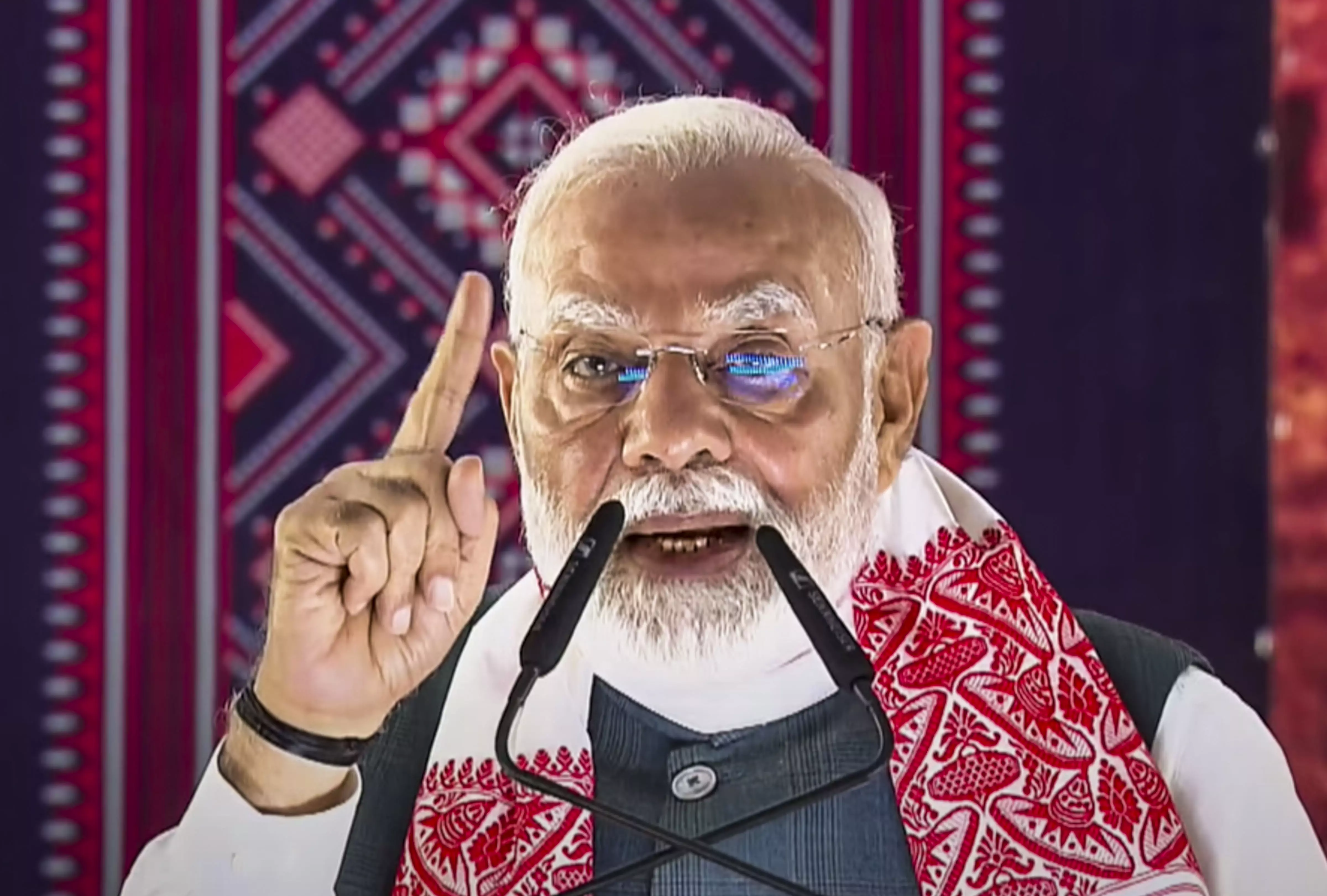 PM: Congress Backing Terrorists