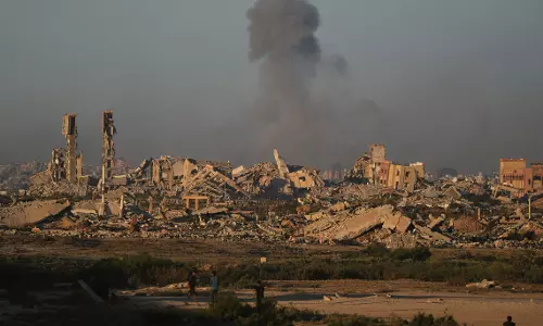 Israel Airstrikes Kill 32 in Gaza City, Including Children Israel Airstrikes Kill 32 in Gaza City, Including Children