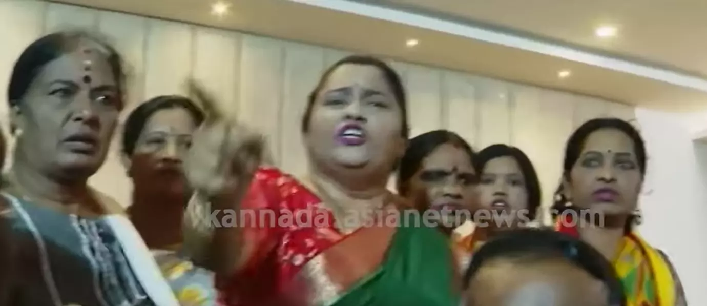 Pro-Kannada Activists Disrupt Hindi Diwas In Bengaluru