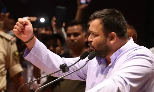 Tejashwi Says RJD to Fight All 243 Bihar Seats Amid Rift