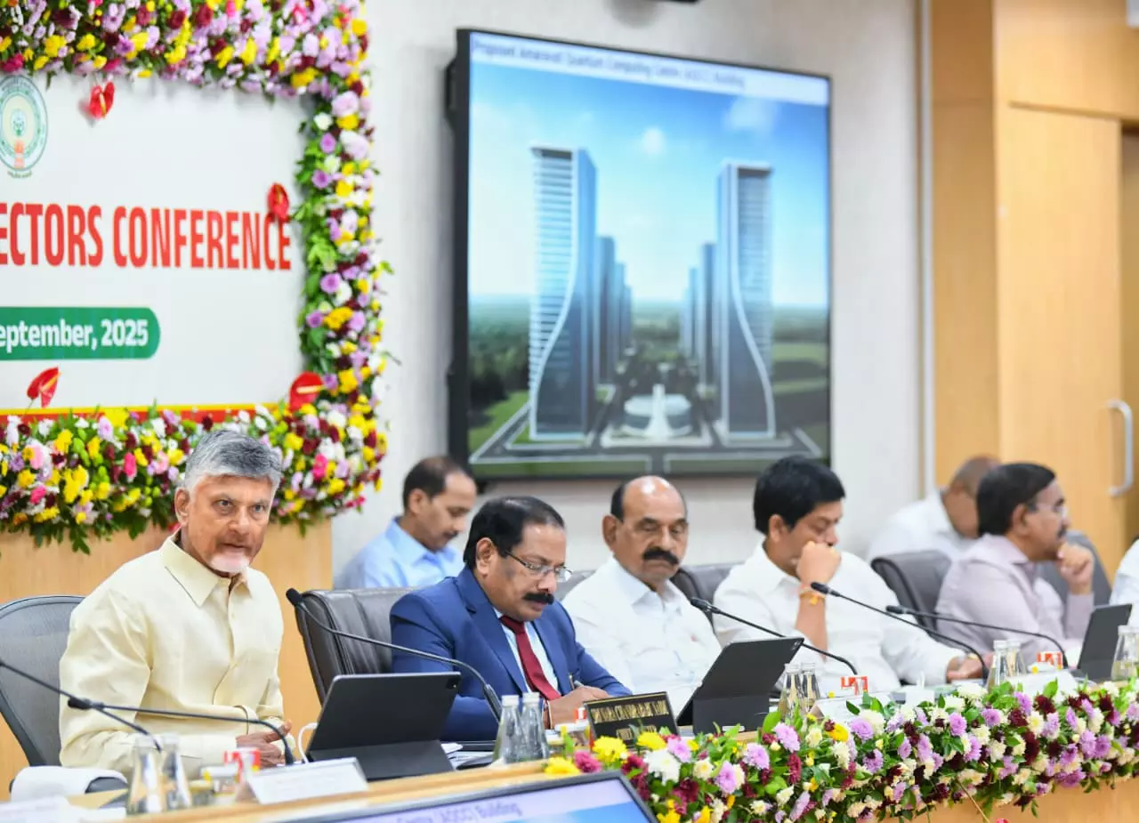 Continue Swach Andhra campaign: AP CM Tells District Collectors