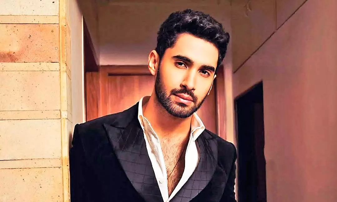 ‘Be Yourself; Be Your Own Cheerleader!’