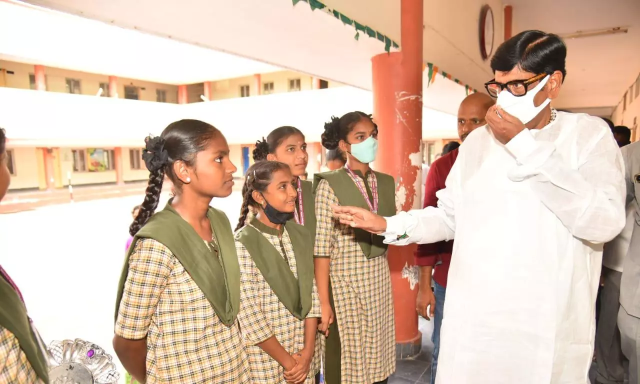 Minister Stresses Nutrition, Health Care For Gurukul Students