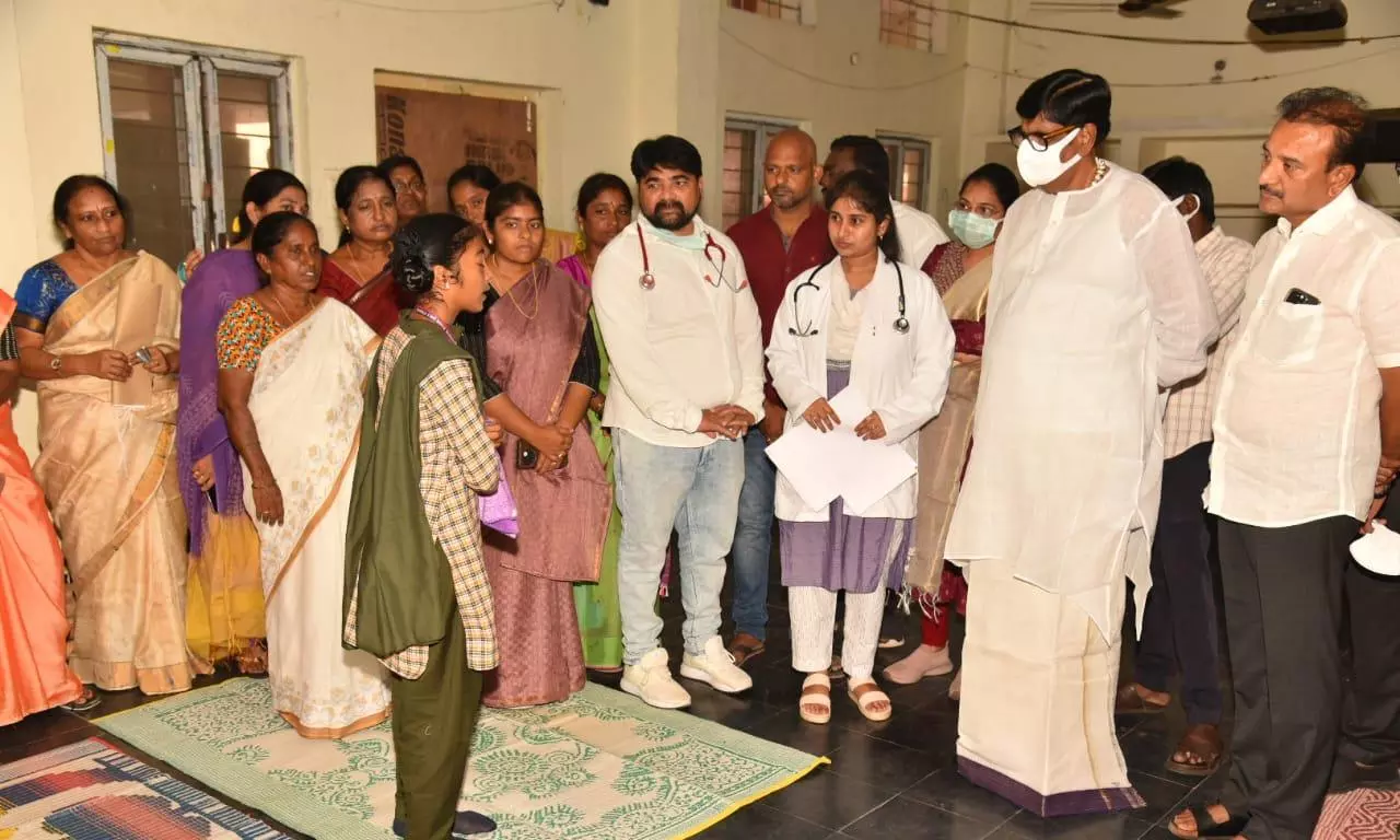 Minister Stresses Nutrition, Health Care For Gurukul Students