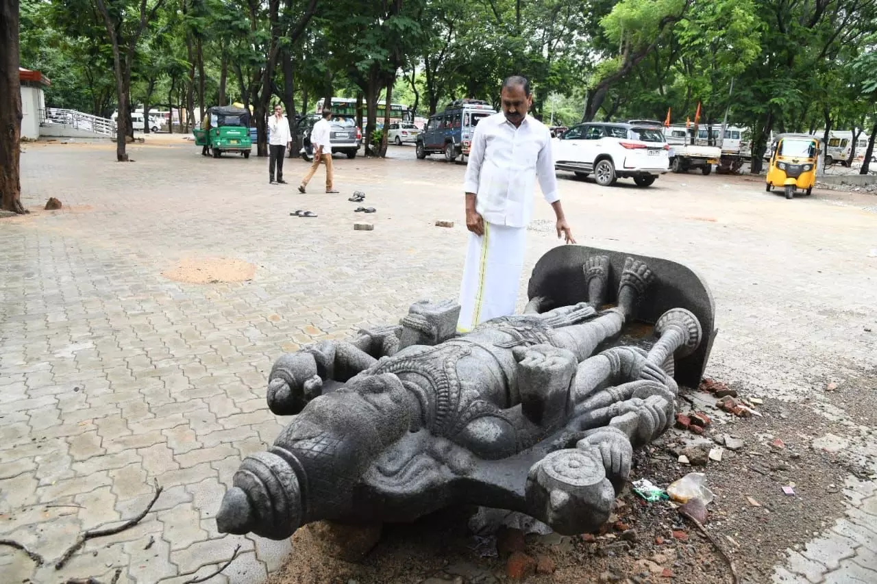 Discarded Idol Near Alipiri Sparks Political Storm