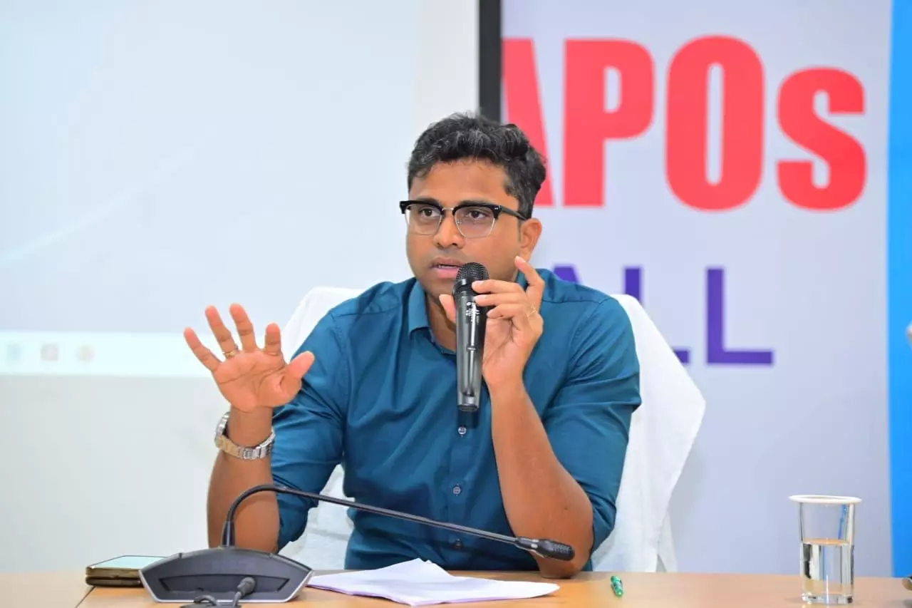 Aarogyasri CEO Urges Hospitals to Continue Services in Telangana Aarogyasri CEO Urges Hospitals to Continue Services in Telangana