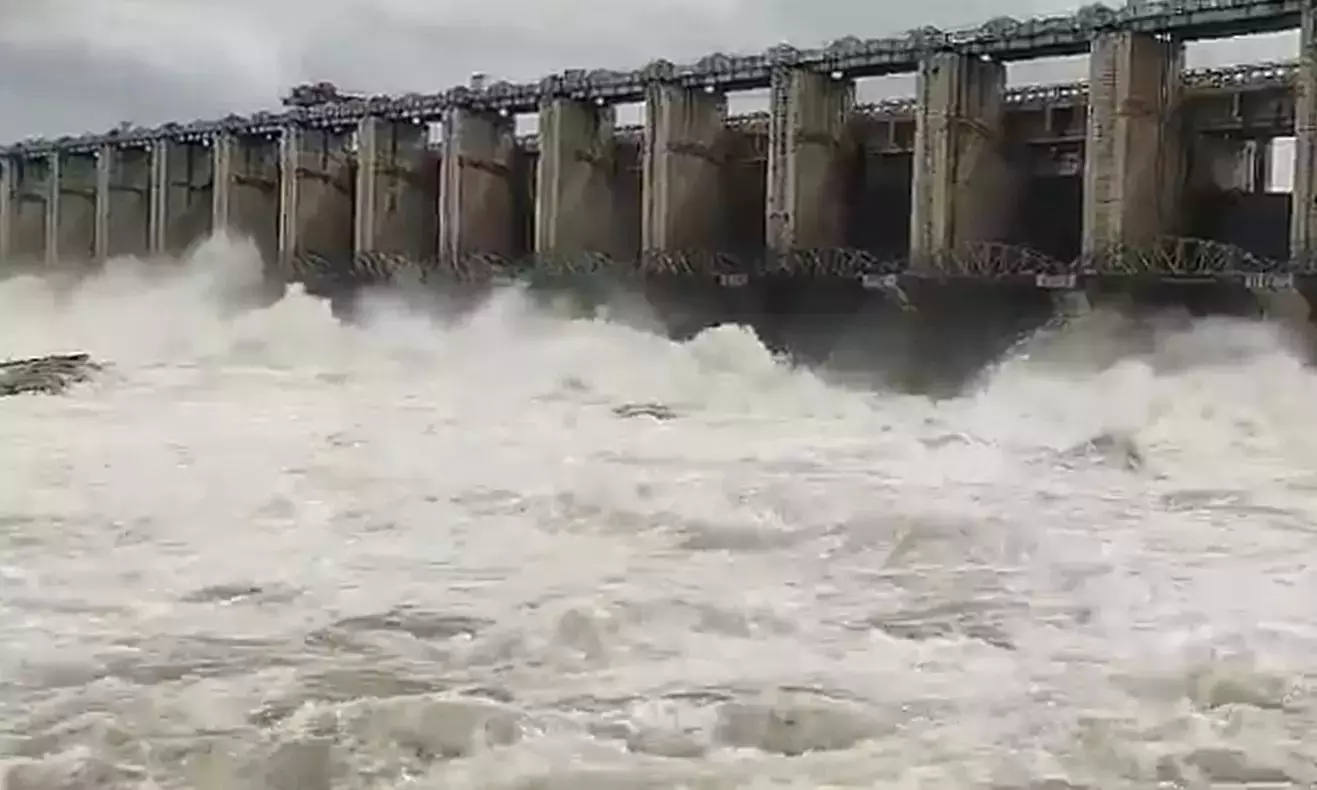 Krishna Basin Projects Near Full Capacity; TB Reservoir Restricted Over Gate Condition