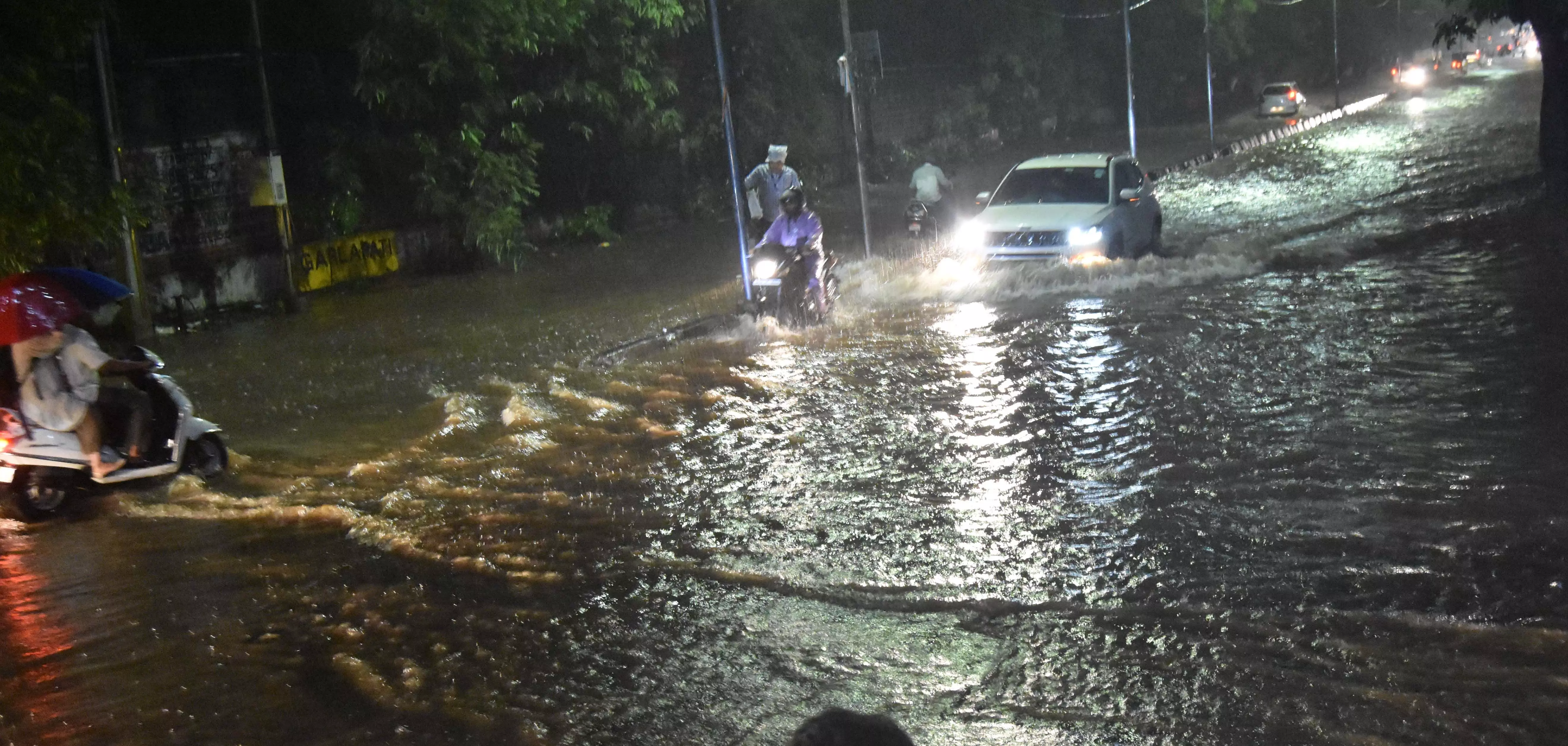 Heavy Rains Lash Hyderabad