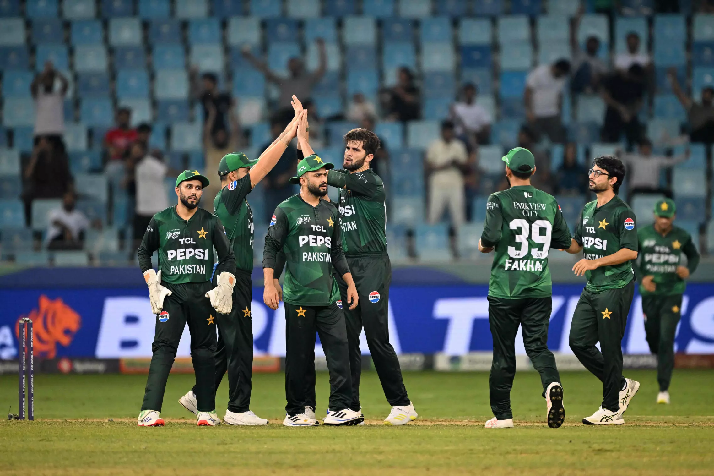 Pak Beat UAE to Set Up India Rematch in Asia Cup