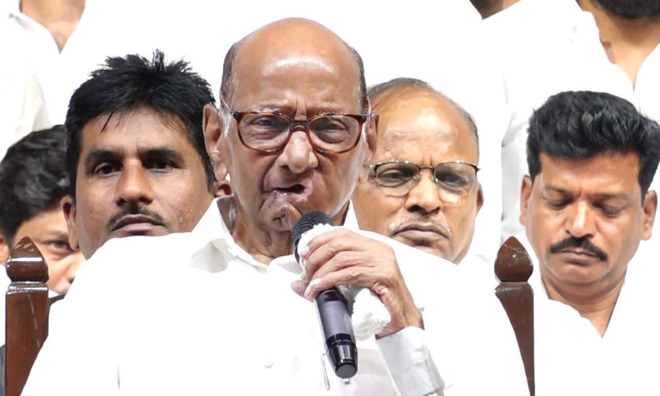 Pawar Supports PM Modi's Stance on Age in Politics