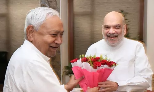 Nitish Kumar Meets Amit Shah in Patna