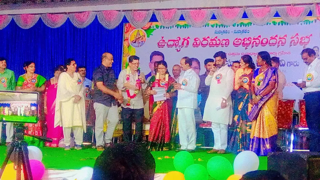 Hyderabad Teacher Couple Pledges to Donate Bodies and Organs to Medical College Hyderabad Teacher Couple Pledges to Donate Bodies and Organs to Medical College