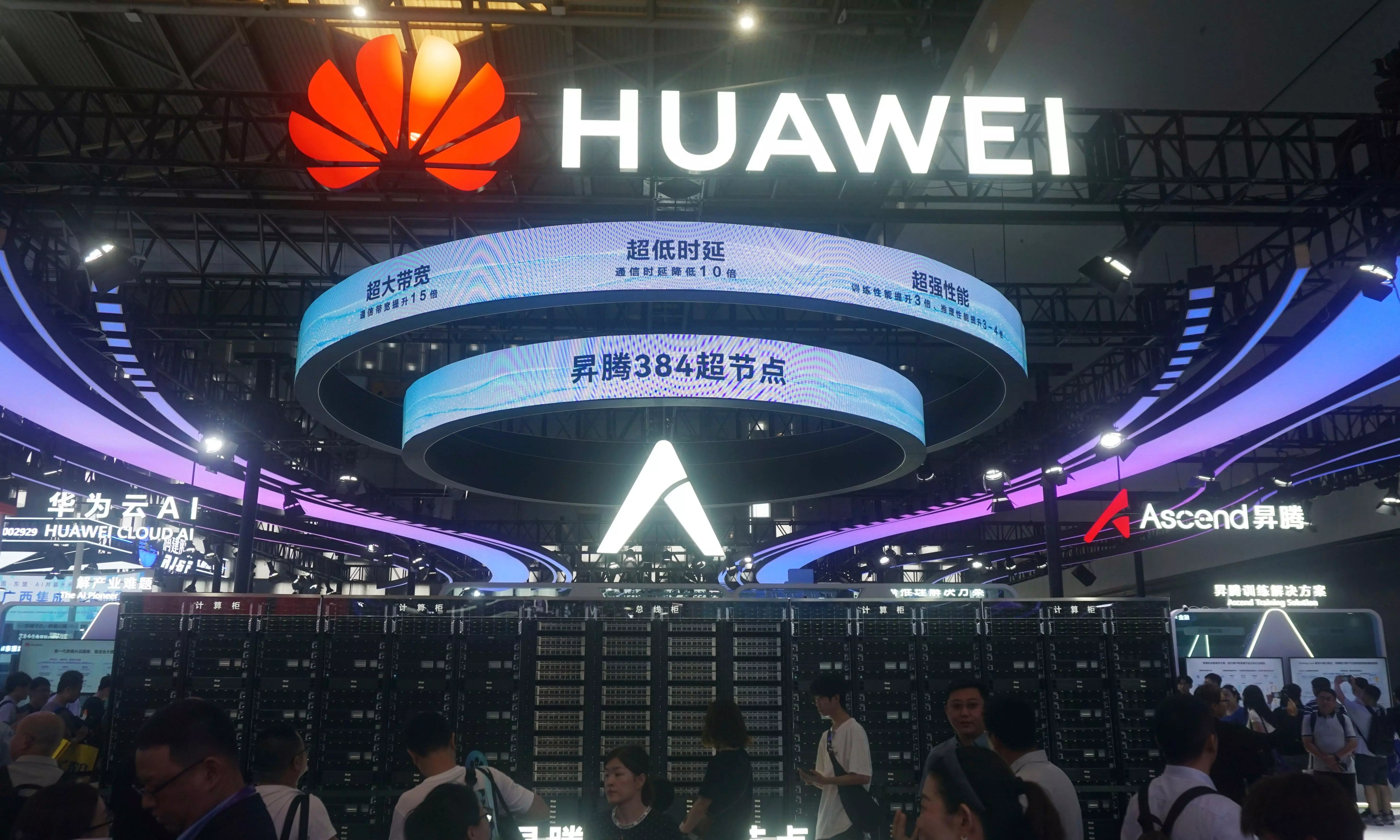 Chinas Huawei Co-Develops DeepSeek Model, Improves Censoring