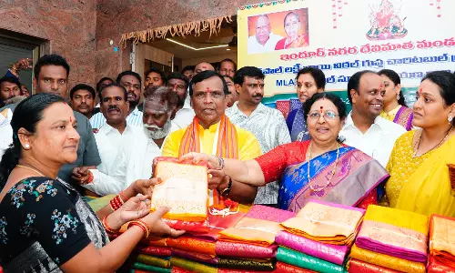 Urban MLA Distributes Silk Saris To Devi Mata Pandals