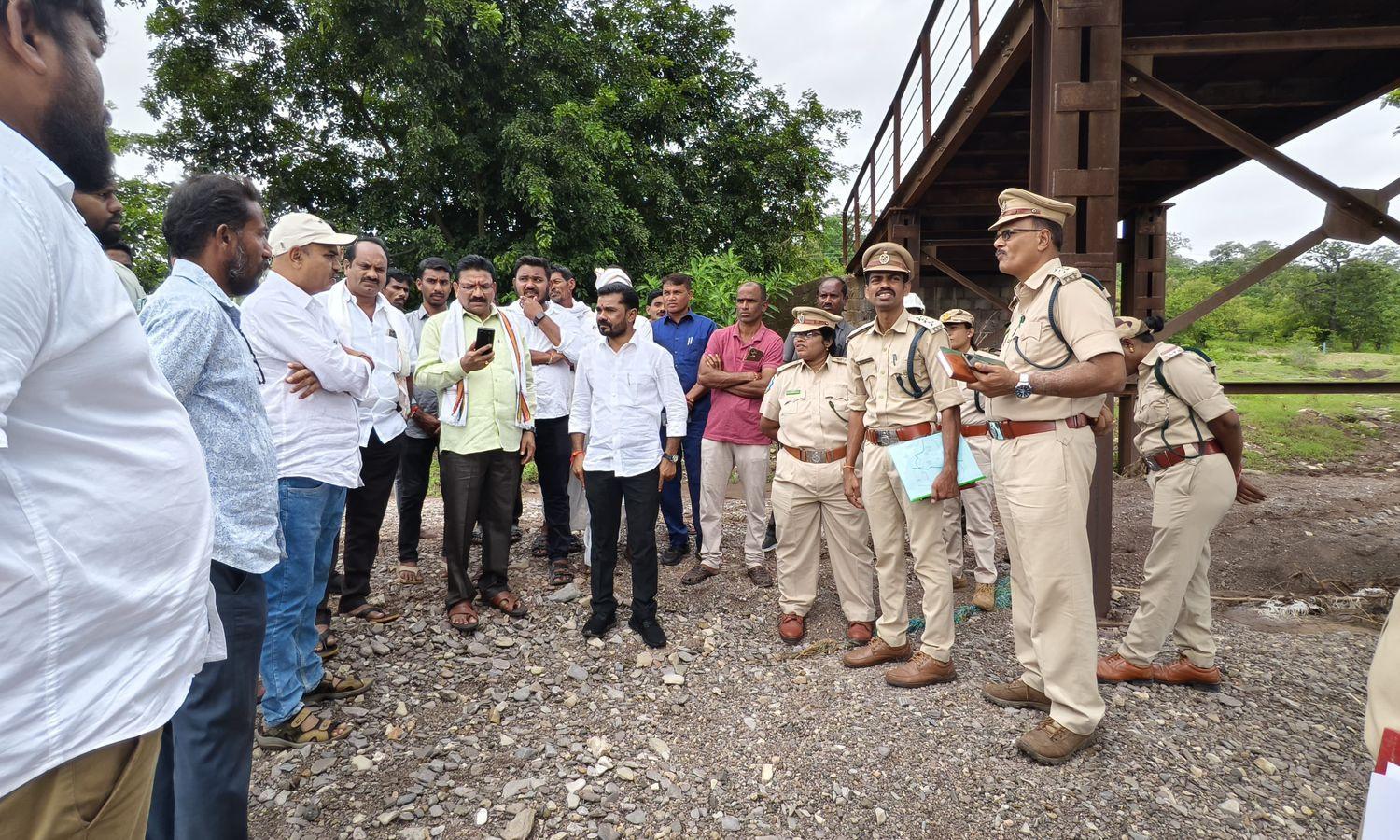 Temporary Iron Bridges Planned for Villages in Adilabad
