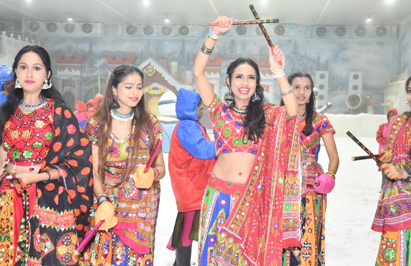 Snow Kingdom Hosts Dandiya in the Snow This Dussehra