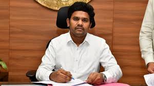 Telangana Agri Officer Suspended Over Urea Distribution