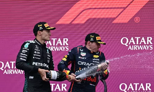 Max Verstappen Wins F1s Azerbaijan GP After Oscar Piastri Crashes On lap 1