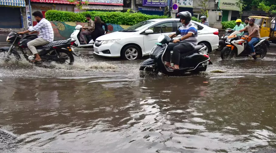 Residents Decry Road Blockages On Banjara Hills Stretch