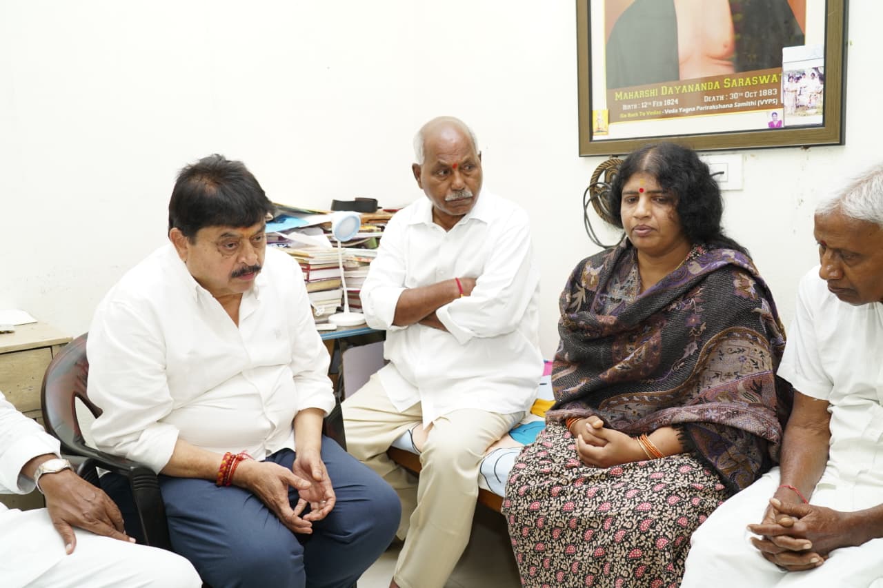 BJP Calls for Immediate Retirement Benefits for Nalini