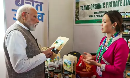 Modi Interacts with Entrepreneurs of Arunachal on GST Reforms