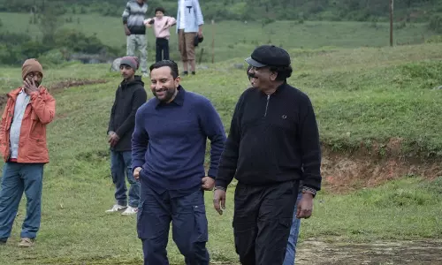 BTS Images From Priyadarshan’s Haiwaan With Akshay Kumar, Saif Ali Khan Out