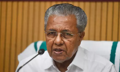 Pinarayi Vijayan Accuses Centre of Neglect, Calls for United Development Efforts