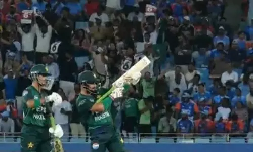 Raut Slams BCCI, Modi Government Over Pakistani Player’s Gesture Raut Slams BCCI, Modi Government Over Pakistani Player’s Gesture