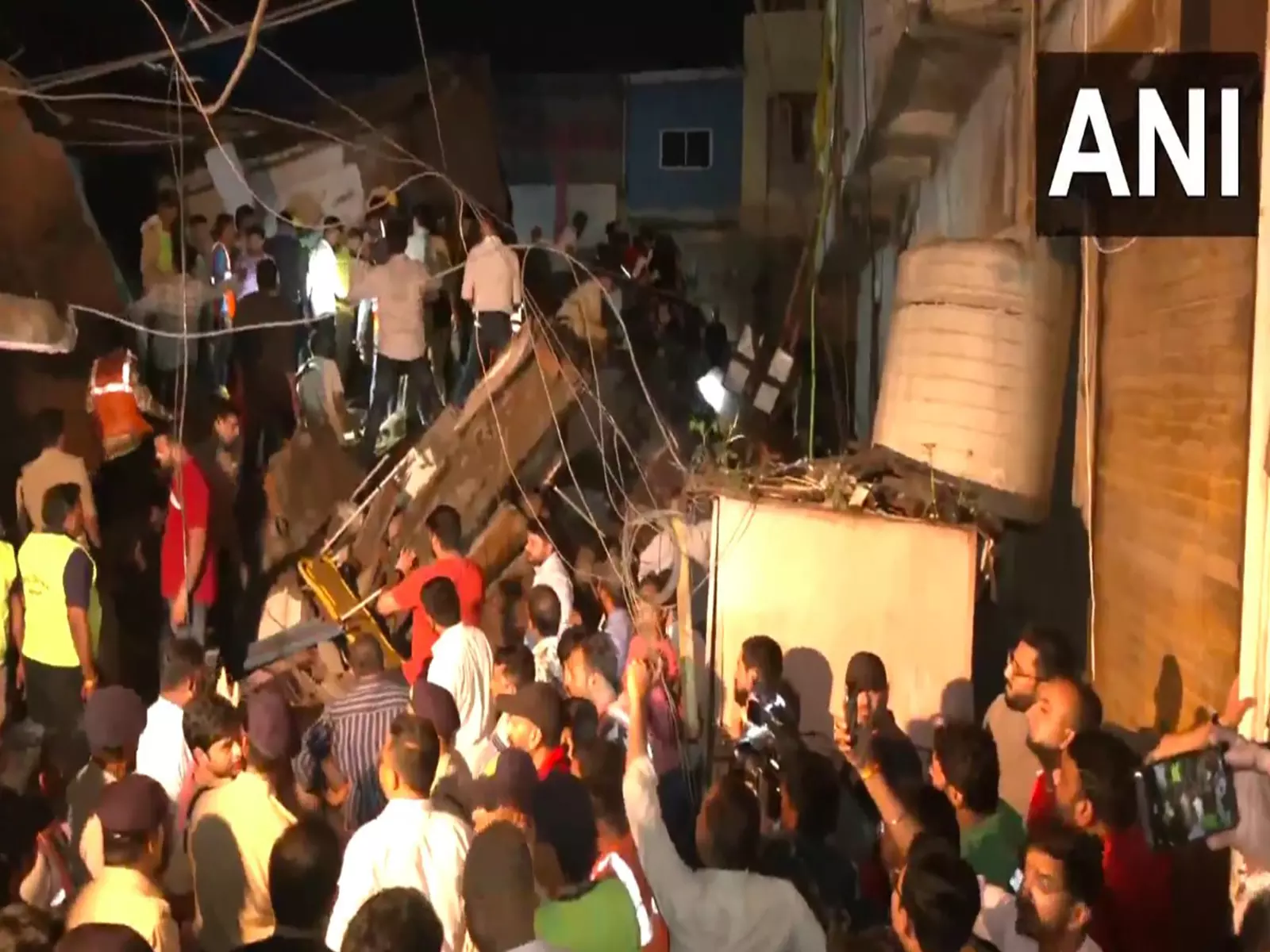 Two Dead, 10 Injured After Building Collapses in Indore