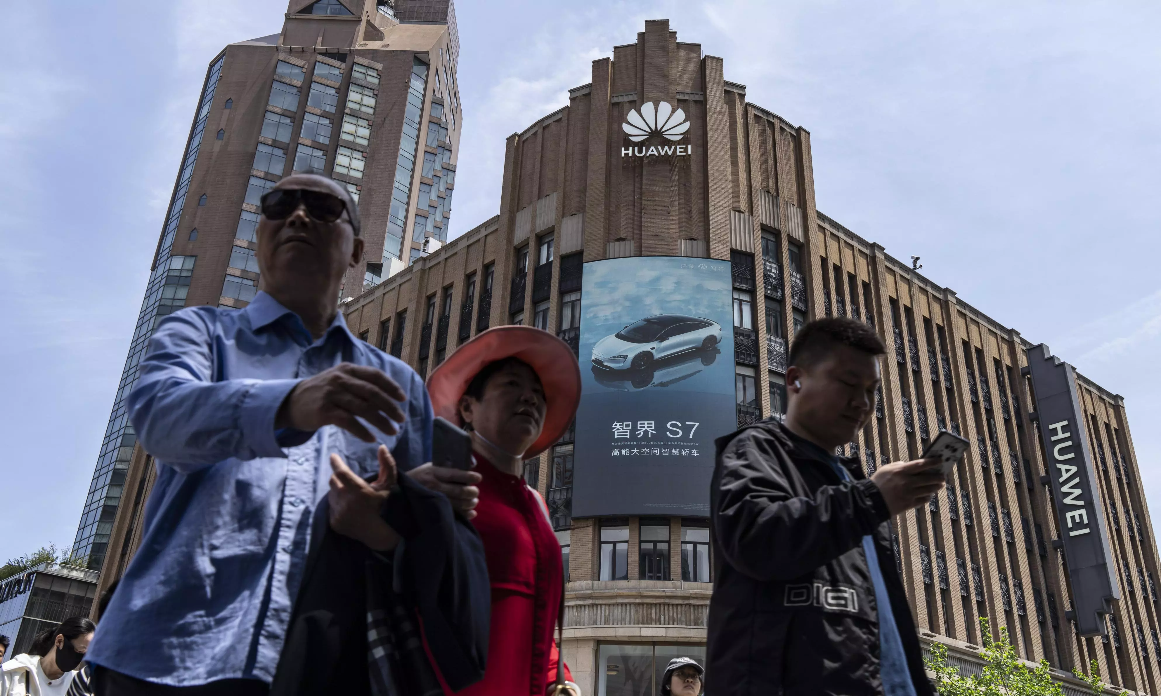 Huawei Plans Three-Year Campaign to Overtake Nvidia in AI Chips Huawei Plans Three-Year Campaign to Overtake Nvidia in AI Chips