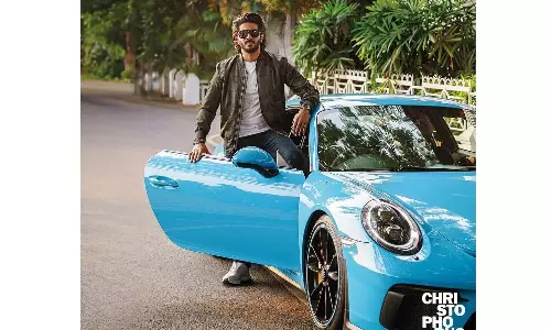 Stars Caught in Luxury Car Smuggling Net Stars Caught in Luxury Car Smuggling Net