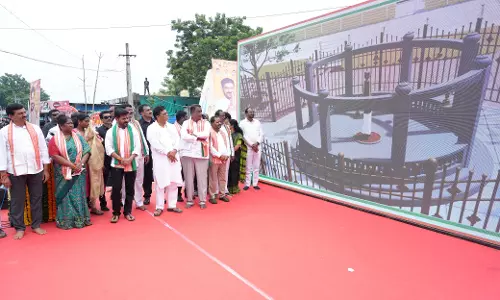 CM Unveils Master Plan For Medaram Temple