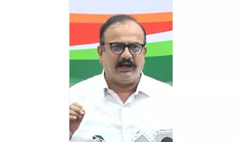 Congress Demands Wet Drought Declaration in Maharashtra Congress Demands Wet Drought Declaration in Maharashtra