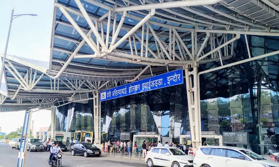 Passenger Allegedly Bitten by Rat at Indore Airport