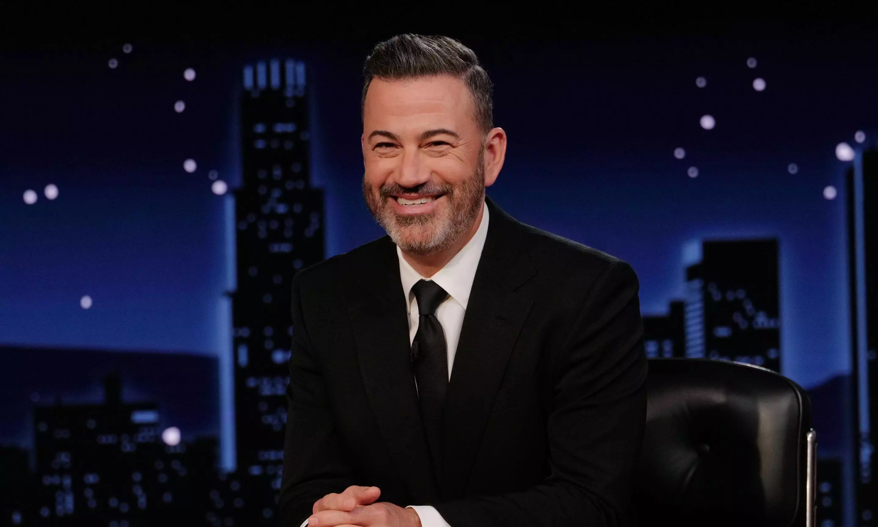 Jimmy Kimmel Back on Air as ABC Lifts Suspension Jimmy Kimmel Back on Air as ABC Lifts Suspension