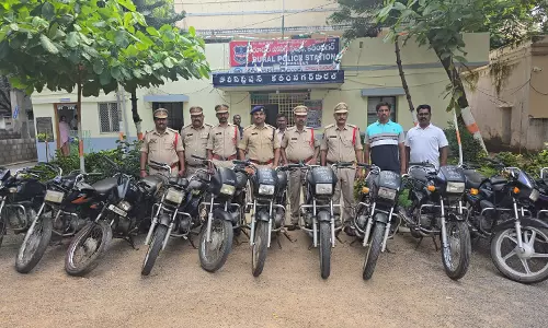 3 Minors Held For Stealing 13 Two-Wheelers