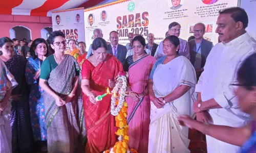 SARAS Fair 2025: Crafting Woman Entrepreneurs From Scratch