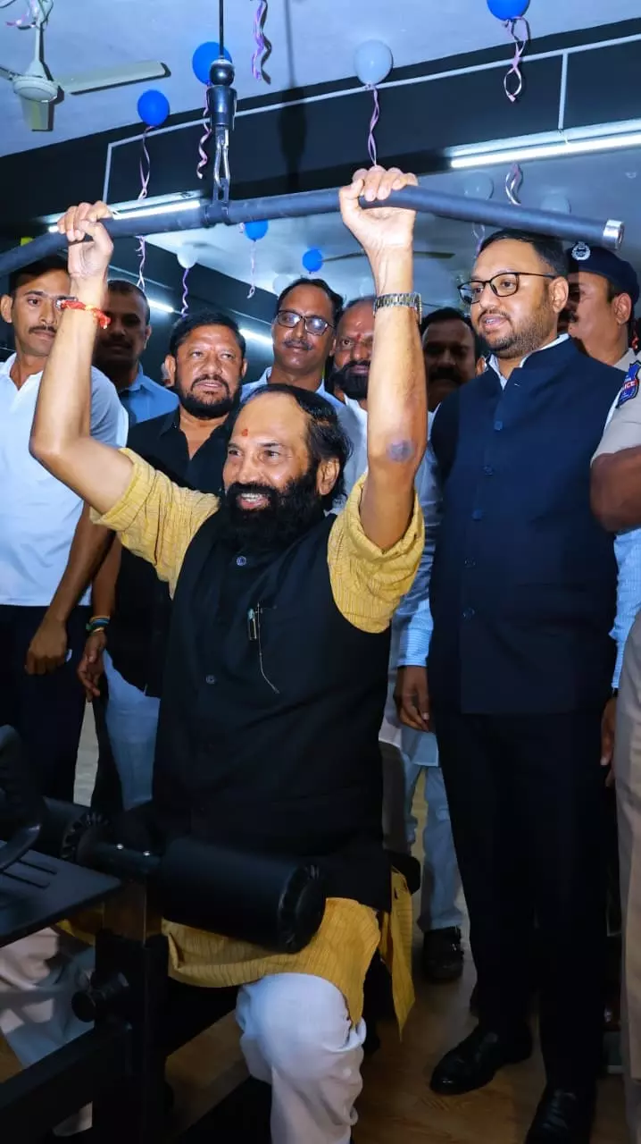 Uttam Asks Police To Accord Top Priority For Women Safety