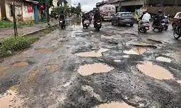 Grant Of Rs 750 Crore Released To Fill-Up Potholes In Bengaluru Grant Of Rs 750 Crore Released To Fill-Up Potholes In Bengaluru