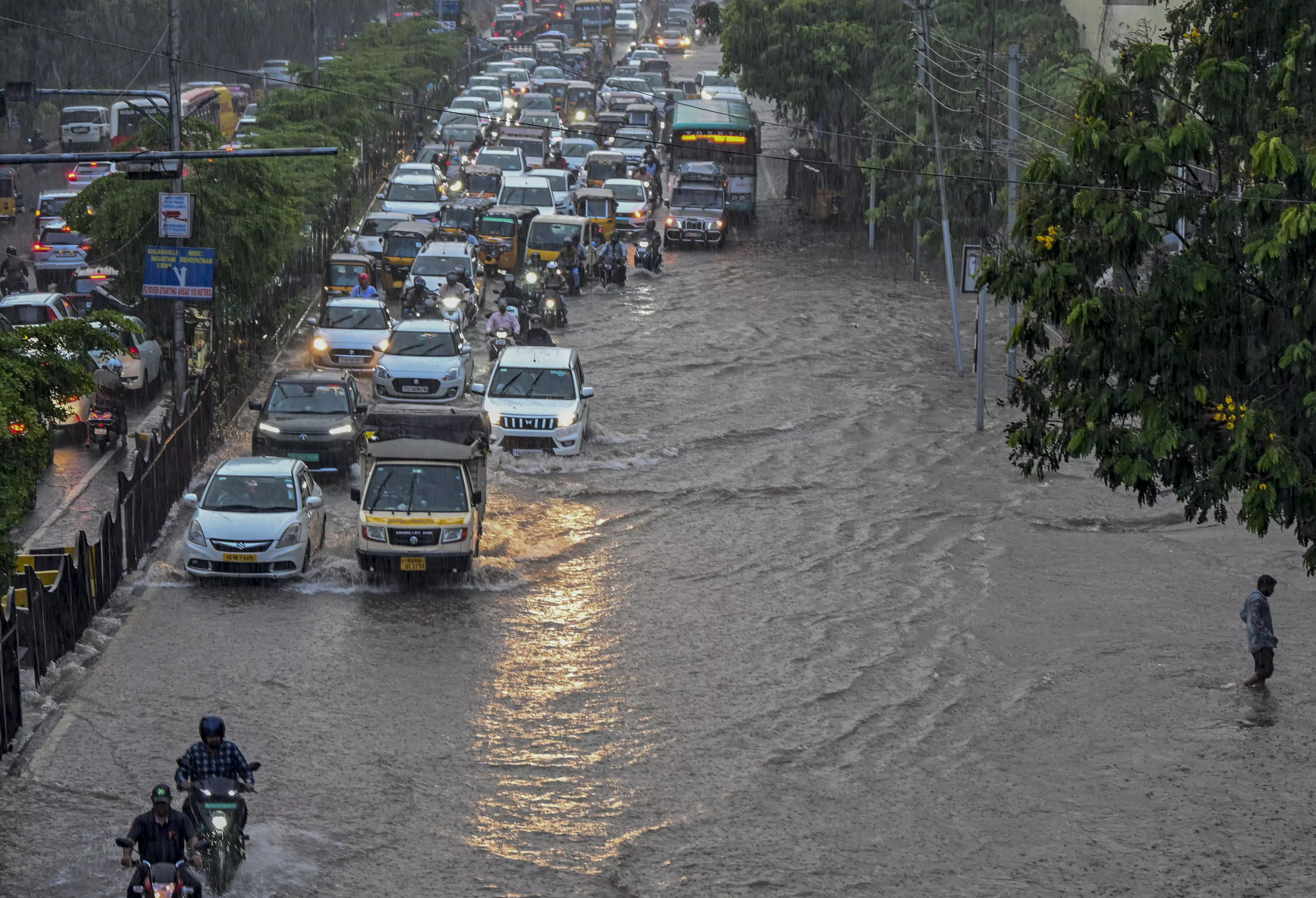 Cyberabad Police Advise WFH as Heavy Rains Persist