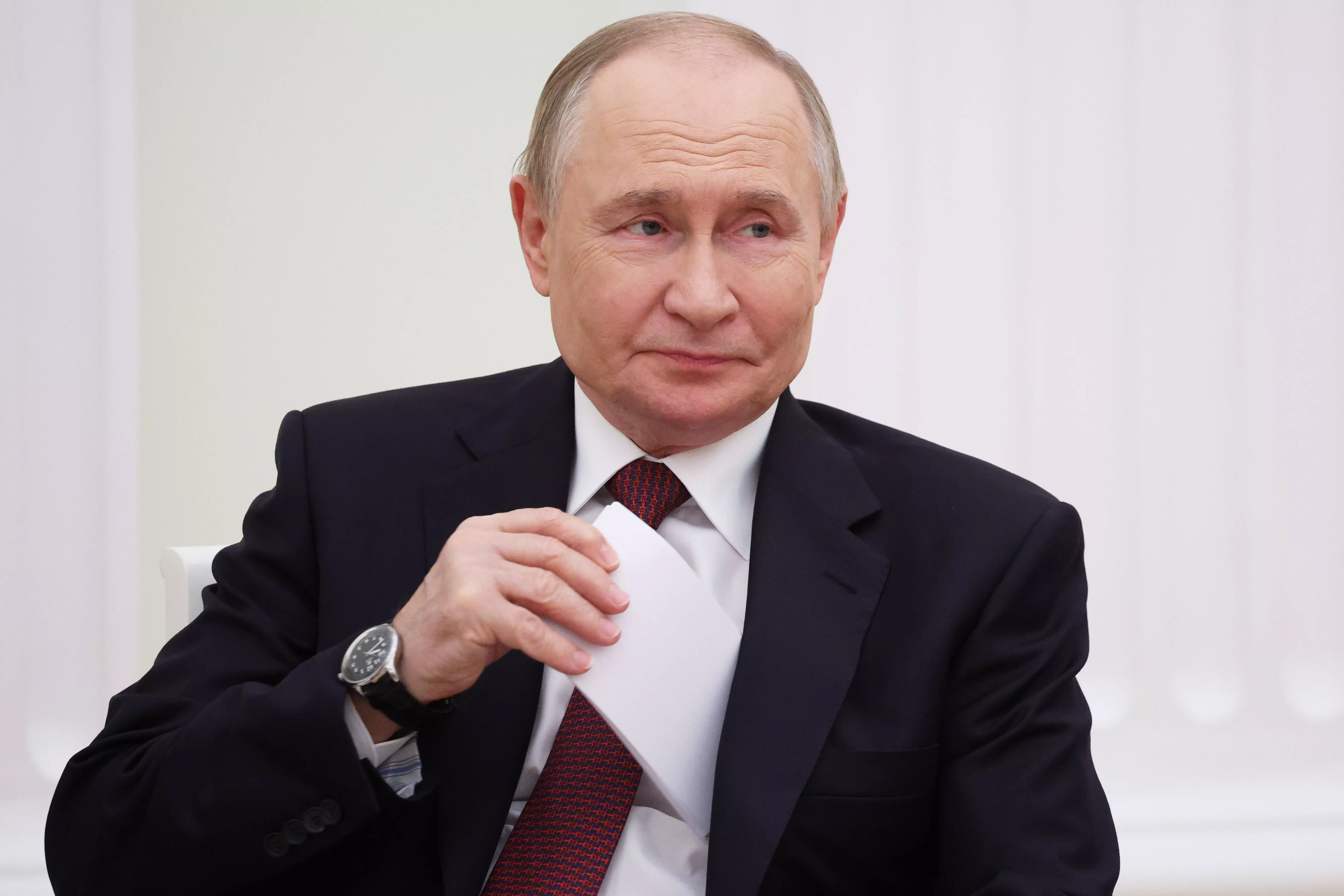 Putin: Russia Plans World’s First Closed Fuel Cycle Nuclear System by 2030