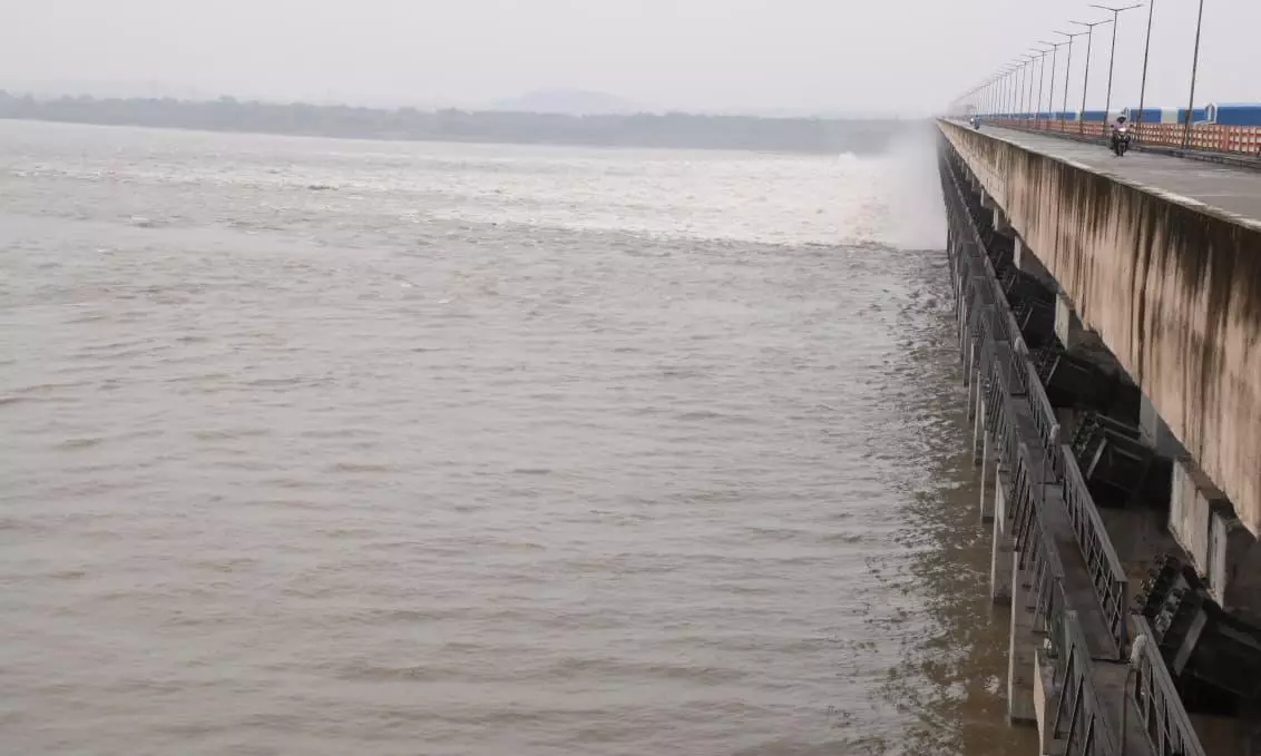 Flood Water Discharged Into Godavari From Yellampalli Project