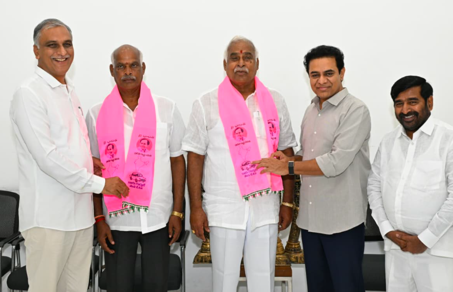 Defected MLAs Meet Speaker, Facing Disqualification