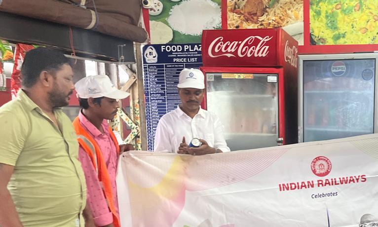 Secunderabad Station Food Vendors Trained on Safety