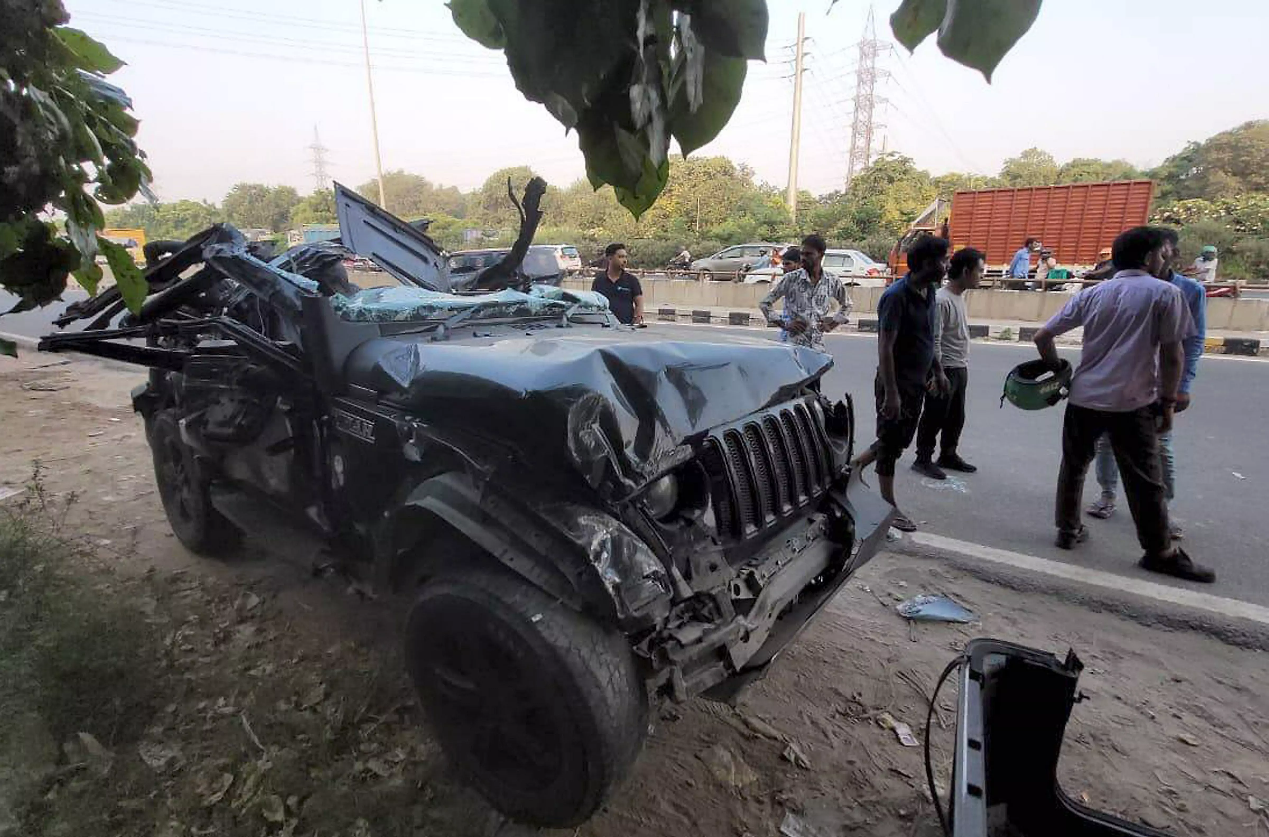 5 Dead, 1 Injured in Thar Crash on Delhi-Gurugram Expressway