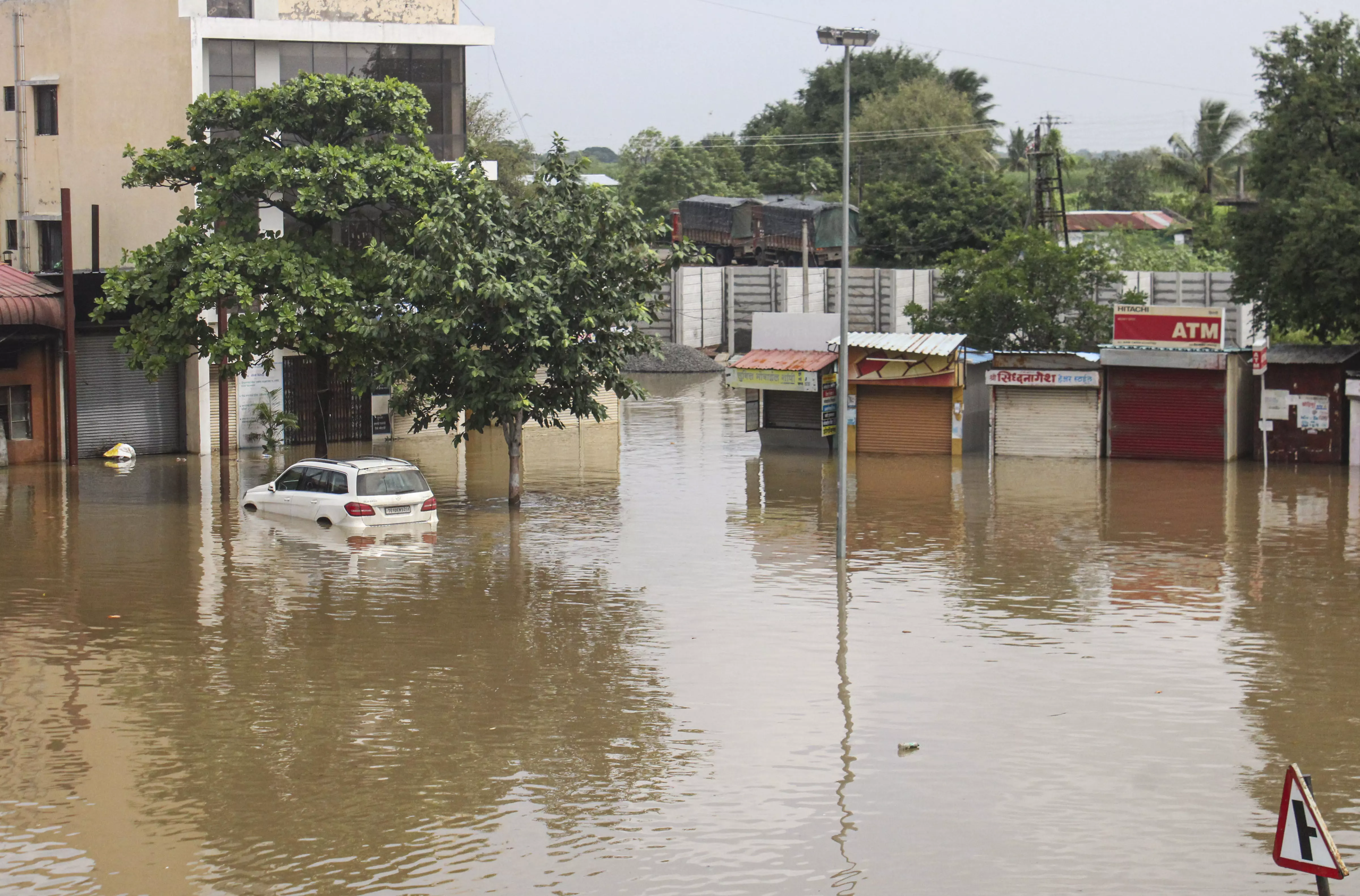 Heavy Rains Batter Marathwada; Villages Cut off, Roads Flooded