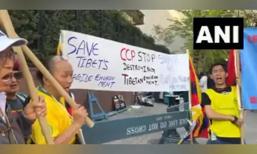 Tibetan Activists Protest Outside UN, Demand Independence
