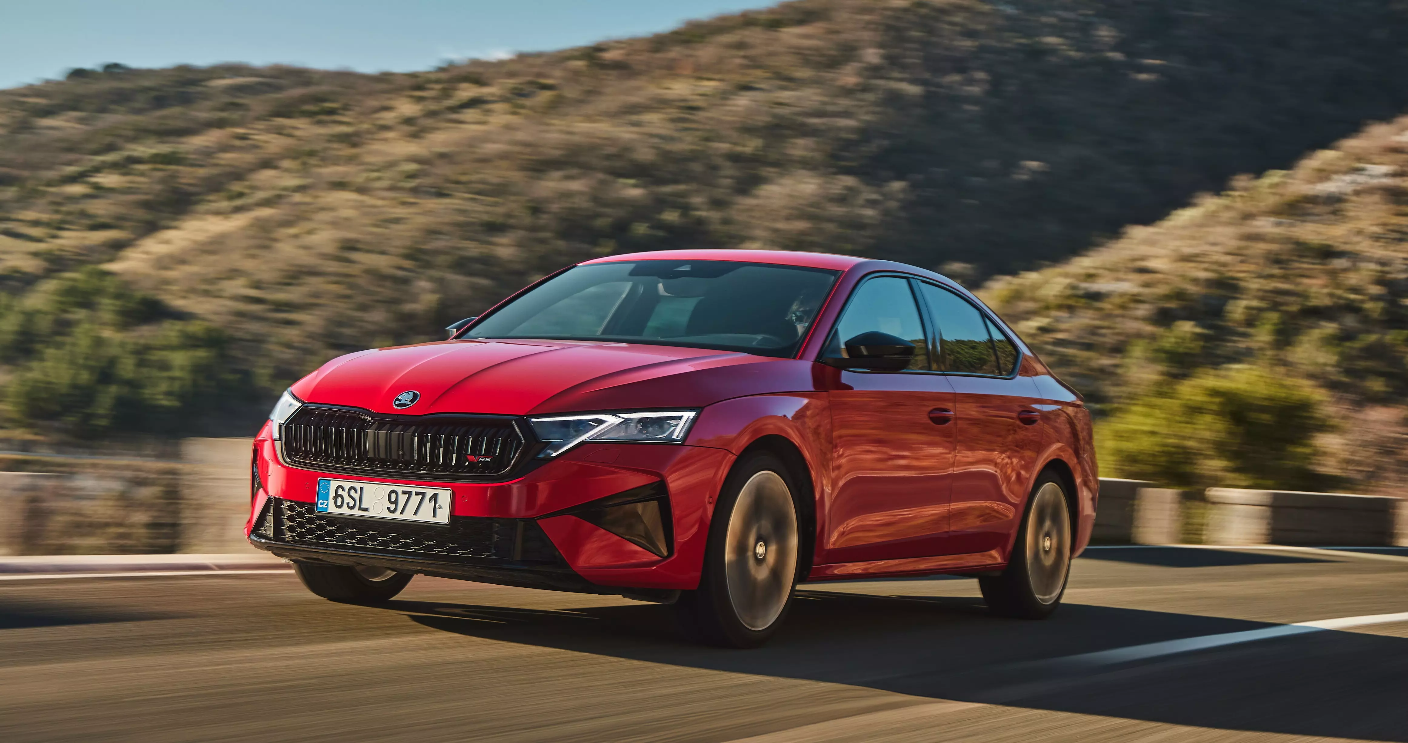 Škoda Octavia Features, On Road Price in India