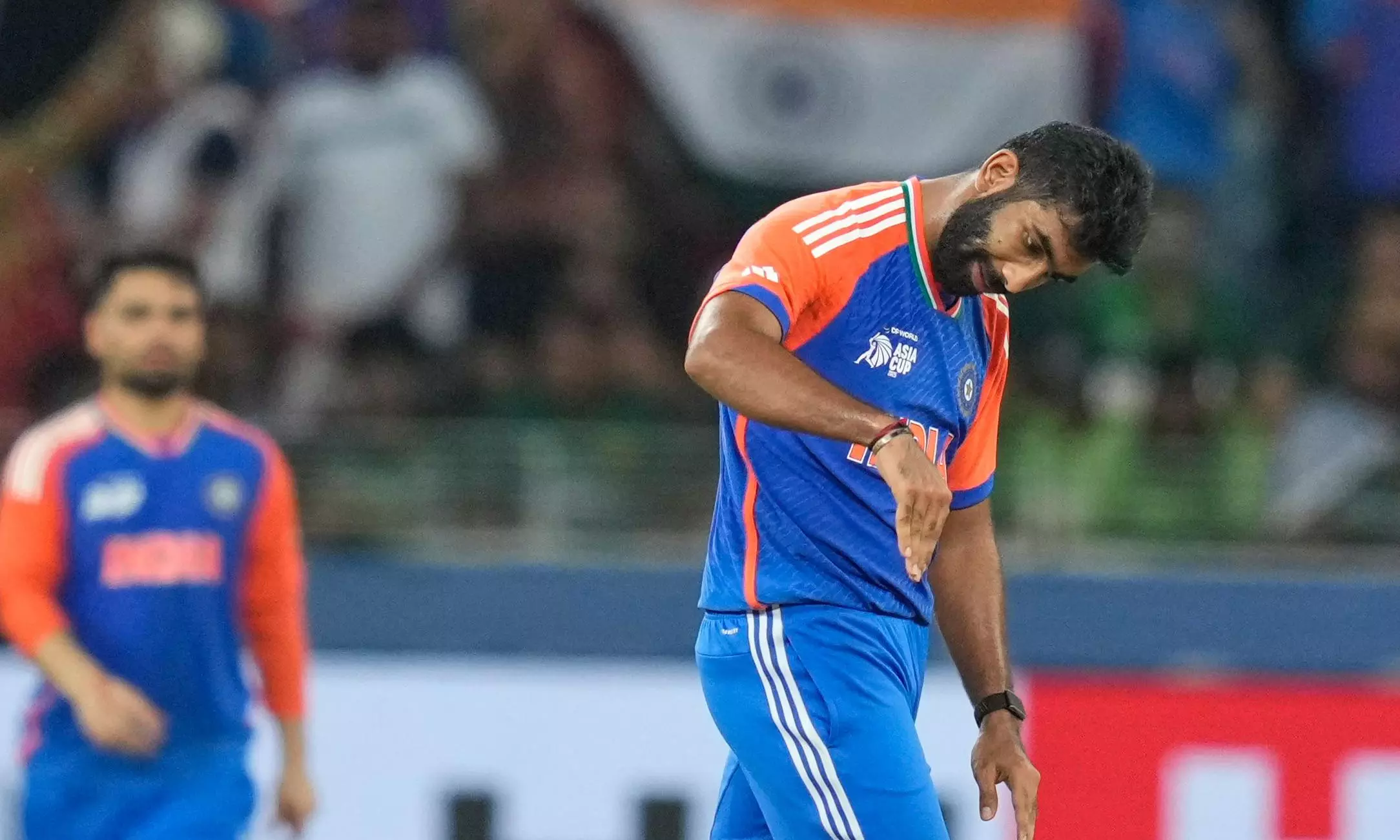 Viral: Bumrahs Plane Gesture to Haris Rauf in Asia Cup Final Viral: Bumrahs Plane Gesture to Haris Rauf in Asia Cup Final