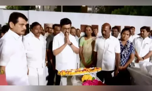 Karur Stampede: CM Stalin Meets Injured People